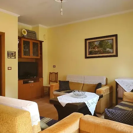 Apartmán Te Lola Pogradec